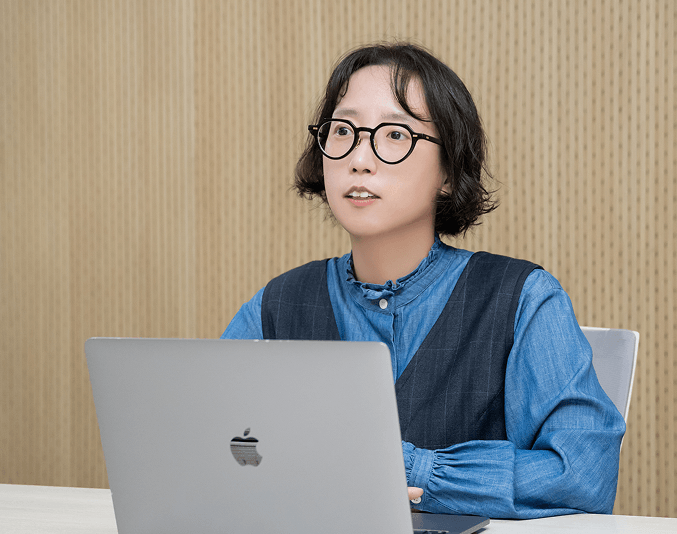 데스크룸과 함께 데이터 기반 의사결정을 내립니다.